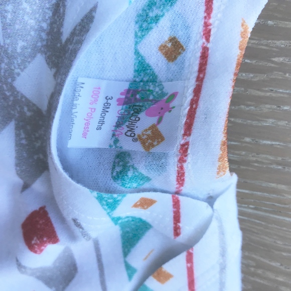 NEW Laughing Giraffe Printed Bodysuit - Picture 6 of 8